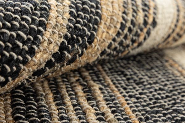 Индийский ковер из джута «JUTE» 1564-N.BLK-WHITE 135 x 200 см Индийский ковер из джута «JUTE» 1564-N.BLK-WHITE 135 x 200 см