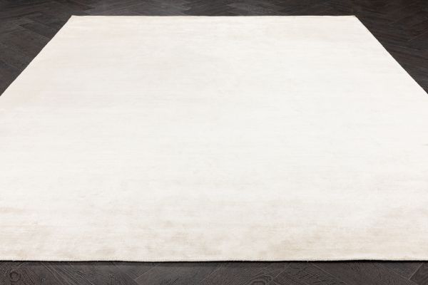 Индийский ковер из шёлка «BLANC DE BLANCS» PLAIN-BEIGE 250 x 308 см