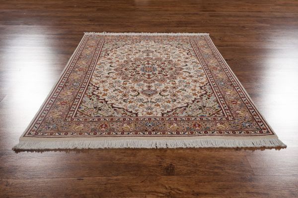 Иранский ковер из шерсти и шёлка «TABRIZ-FLORAL» 801-4359/S-IR 101 x 154 см