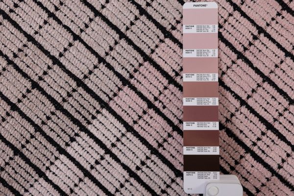 Индийский ковер из эвкалиптового шёлка, шерсти и хлопка «DOVE MODERN» SR44A-LT.PINK 200 x 290 см