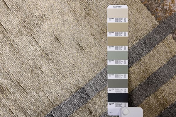 Индийский ковер из шерсти и арт-шёлка «CHAOS THEORY» ESK369-M.GREY-L.PEACH 246 x 302 см Индийский ковер из шерсти и арт-шёлка «CHAOS THEORY» ESK369-M.GREY-L.PEACH 246 x 302 см