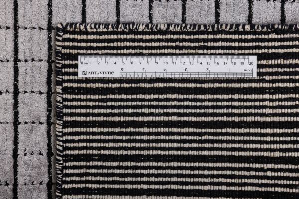 Индийский ковер из эвкалиптового шёлка, шерсти и хлопка «DOVE MODERN» SR09-GRY 200 x 290 см Индийский ковер из эвкалиптового шёлка, шерсти и хлопка «DOVE MODERN» SR09-GRY 200 x 290 см