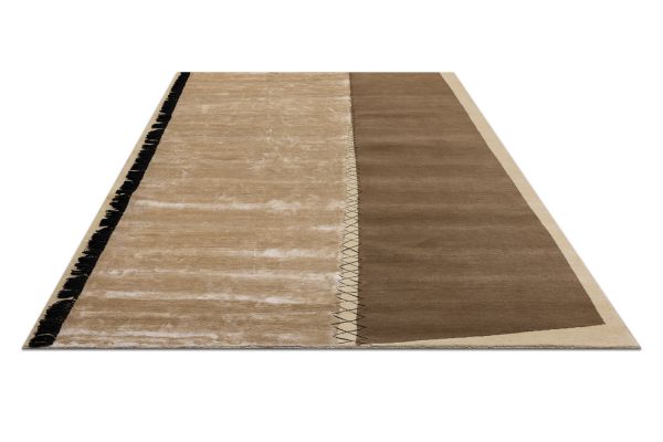 Индийский ковер из шерсти и бамбукового шёлка «VELVET MIRAGE» TANNERY BEIGE 200 x 300 см Индийский ковер из шерсти и бамбукового шёлка «VELVET MIRAGE» TANNERY BEIGE 200 x 300 см