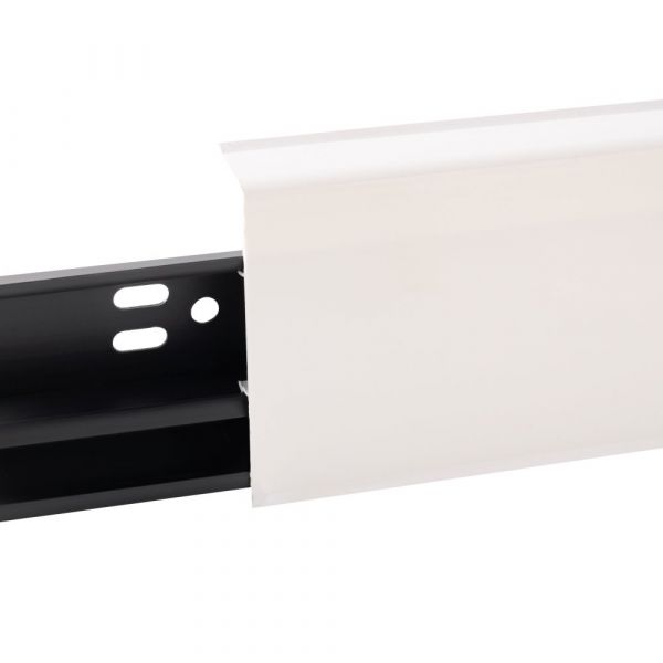 Плинтус ПВХ ABERHOF ABF 70 70х26х2200мм 7050 Белый Блеск