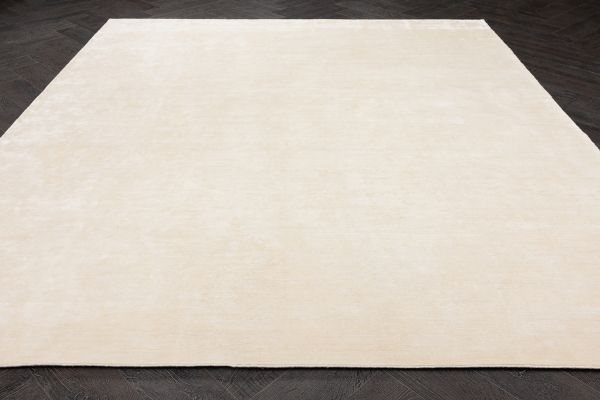 Индийский ковер из шёлка «BLANC DE BLANCS» PLAIN-WHITE 248 x 298 см