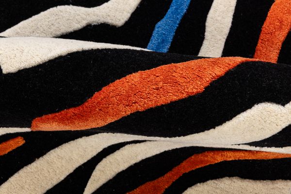 Индийский ковер из эвкалиптового шёлка и шерсти «VELVET MIRAGE» SIGN FUNKY ZEBRA 125 x 200 см