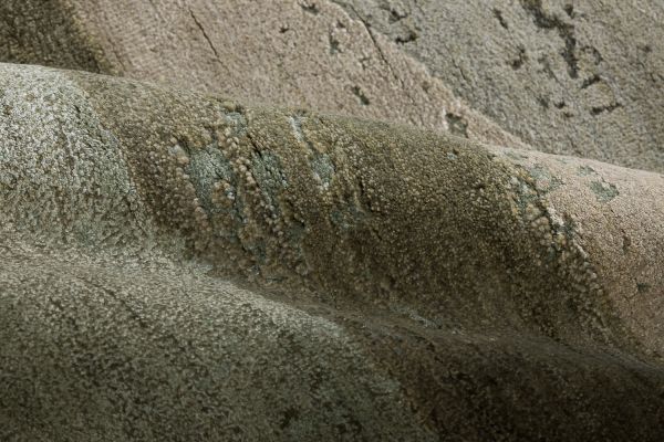 Индийский ковер из арт-шёлка и шерсти «CHAOS THEORY» ESK375-L.TWIST-M.GREEN 249 x 307 см Индийский ковер из арт-шёлка и шерсти «CHAOS THEORY» ESK375-L.TWIST-M.GREEN 249 x 307 см