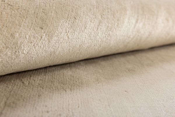 Индийский ковер из шёлка и хлопка «BLANC DE BLANCS» PLAIN-GREY 245 x 307 см