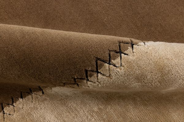 Индийский ковер из шерсти и бамбукового шёлка «VELVET MIRAGE» TANNERY BEIGE 200 x 300 см