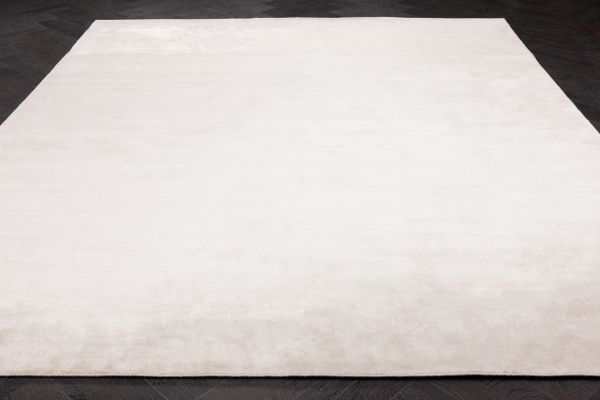 Индийский ковер из шёлка «BLANC DE BLANCS» PLAIN-CREAM 249 x 307 см