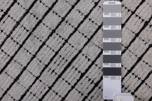 Индийский ковер из эвкалиптового шёлка, шерсти и хлопка «DOVE MODERN» SR09-GRY 200 x 290 см Индийский ковер из эвкалиптового шёлка, шерсти и хлопка «DOVE MODERN» SR09-GRY 200 x 290 см