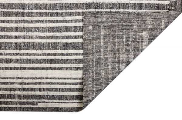 Индийский ковер из шерсти и хлопка «SORRENTO» RILEY73-IVR-CHAR 241 x 307 см Индийский ковер из шерсти и хлопка «SORRENTO» RILEY73-IVR-CHAR 241 x 307 см