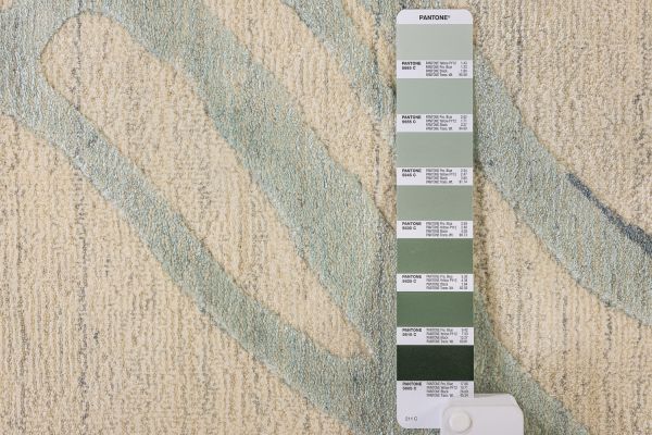 Индийский ковер из арт-шёлка и шерсти «EVEREST» 2023314-NILAM 164 x 234 см Индийский ковер из арт-шёлка и шерсти «EVEREST» 2023314-NILAM 164 x 234 см