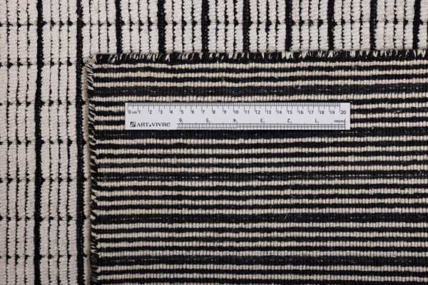 Индийский ковер из эвкалиптового шёлка, шерсти и хлопка «DOVE MODERN» SR50-IVORY 200 x 300 см Индийский ковер из эвкалиптового шёлка, шерсти и хлопка «DOVE MODERN» SR50-IVORY 200 x 300 см