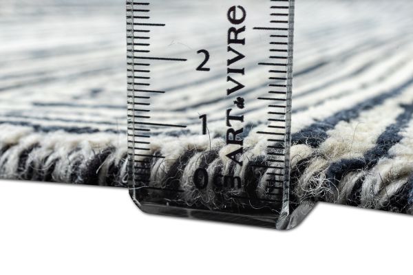 Индийский ковер из шёлка и шерсти «WEST HOLLYWOOD» M44-IVORY-BLACK 244 x 307 см Индийский ковер из шёлка и шерсти «WEST HOLLYWOOD» M44-IVORY-BLACK 244 x 307 см