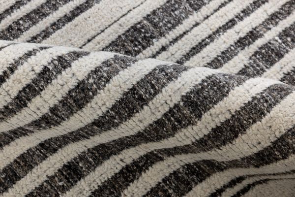 Индийский ковер из шерсти и хлопка «SORRENTO» RILEY73-IVR-CHAR 241 x 307 см Индийский ковер из шерсти и хлопка «SORRENTO» RILEY73-IVR-CHAR 241 x 307 см