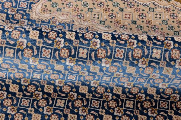 Иранский ковер из шёлка и модала «MASTERPIECE QUM» 017-24-54-DBLUE 200 x 300 см Иранский ковер из шёлка и модала «MASTERPIECE QUM» 017-24-54-DBLUE 200 x 300 см