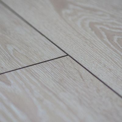 Ламинат LAMINELY WOODSTYLE SOLID 4V P1060832 Базальт 33кл 12мм V4