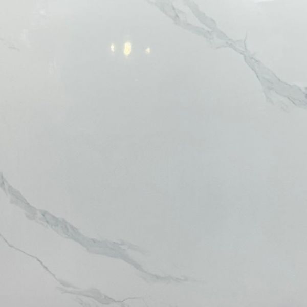 Каррара белый мрамор B60614 Керамогранит 600*600 полированный (0,36*5=1,8) Казахстан